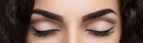 How to henna your eyebrows. Don't use henna on your eyelashes.