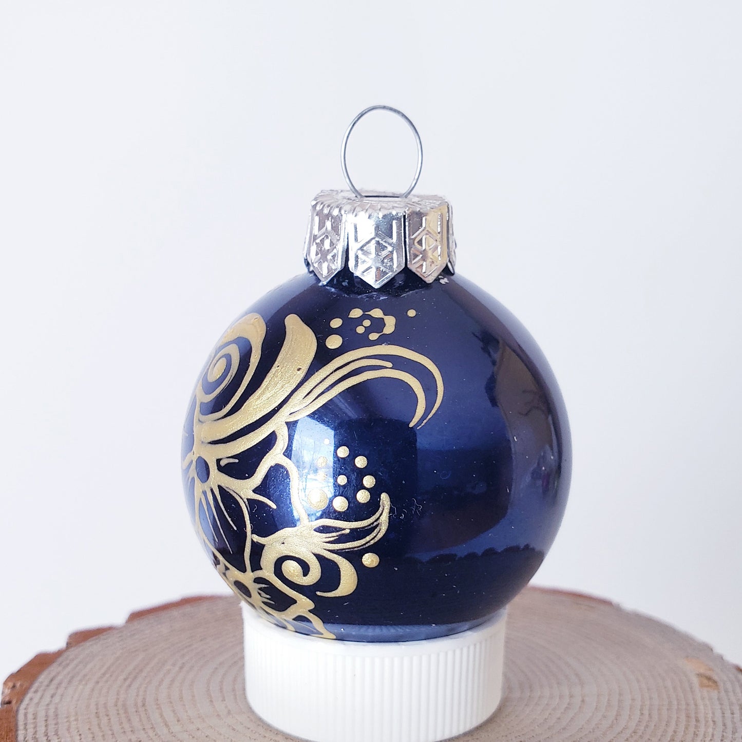 Hand Painted Glass Christmas Ornament 005