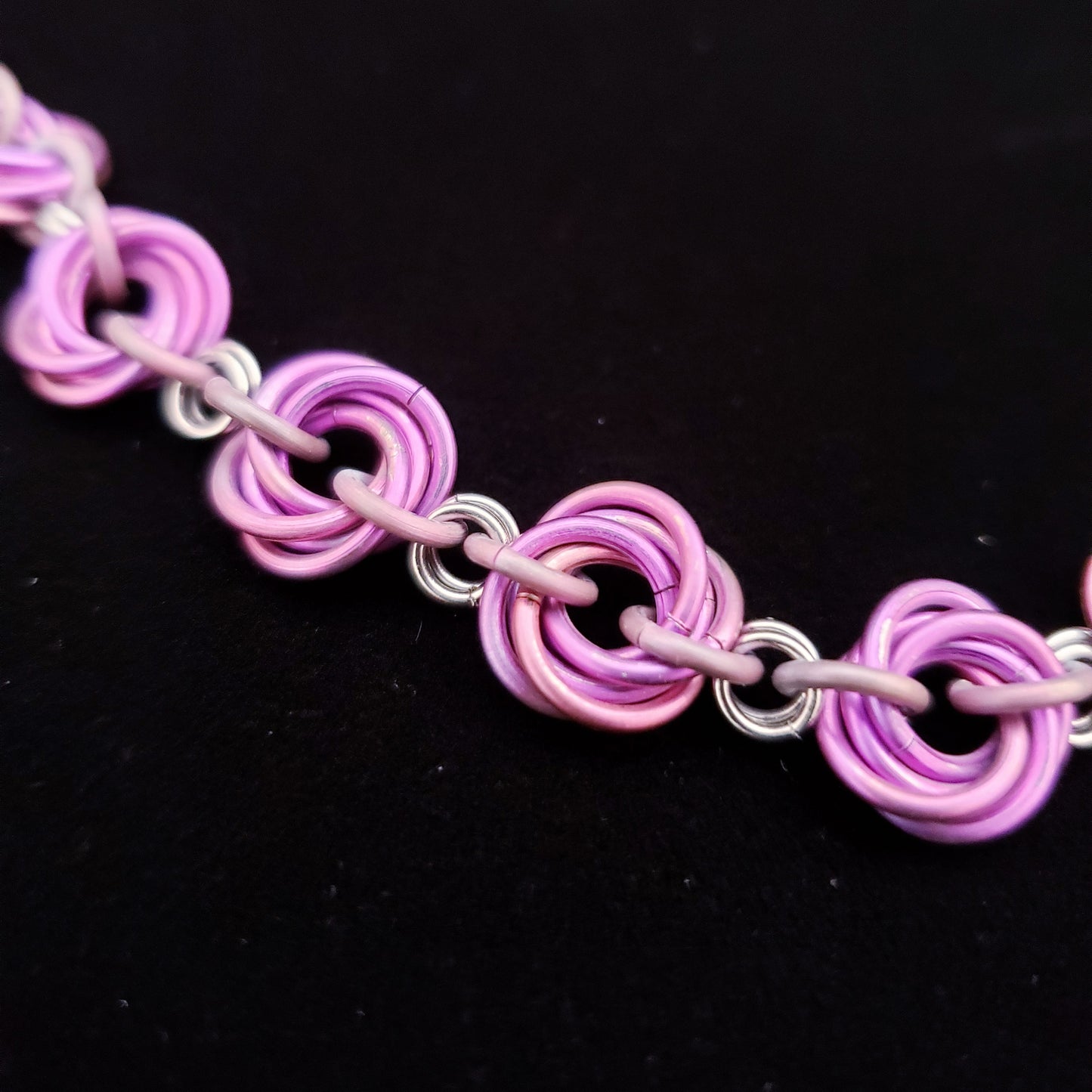 Titanium 1/4" Rosetta Chain