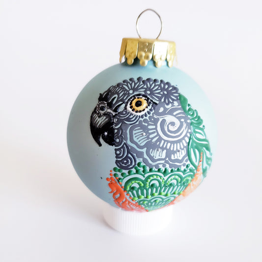 Ornament held for @Kirby_and_opal_poicephalus