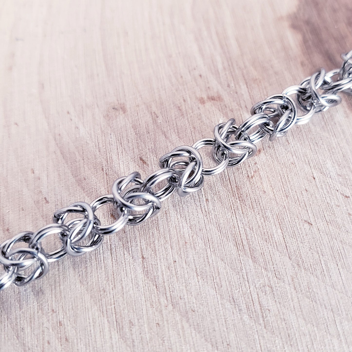 Dainty Open Byzantine