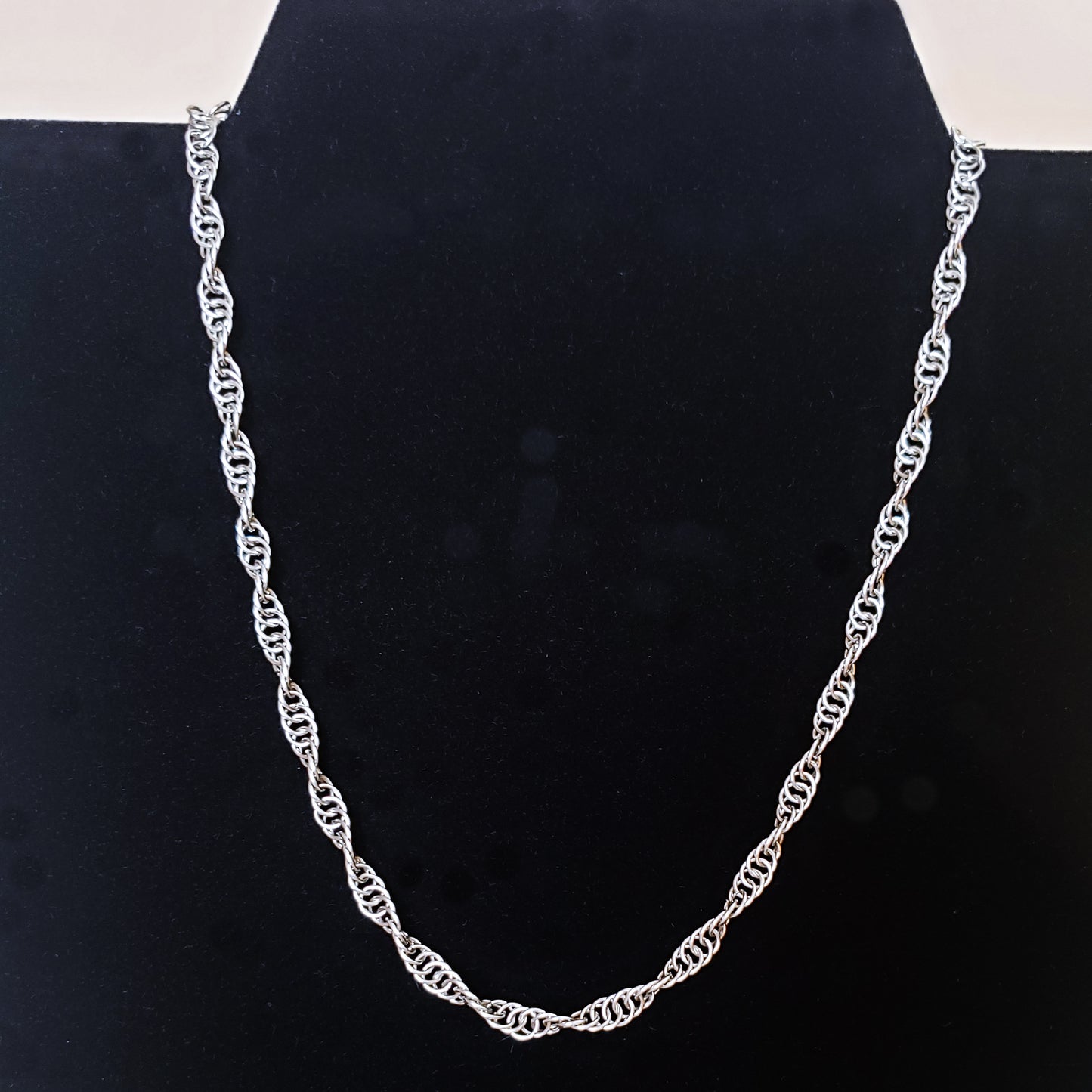 14" Dainty Spiral Weave Chain
